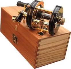 Ambassadeur 5500 CDL Guldrullen Abu Garcia -Vinterfiske Försäljningsbutik Ambassadeur 5500 CDL gluldrullen